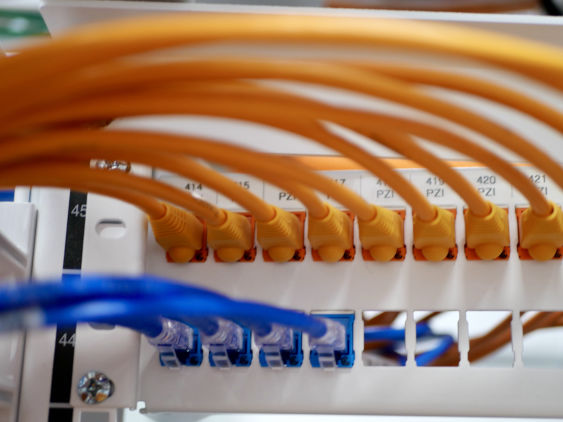 Data Center Server Connected Ethernet